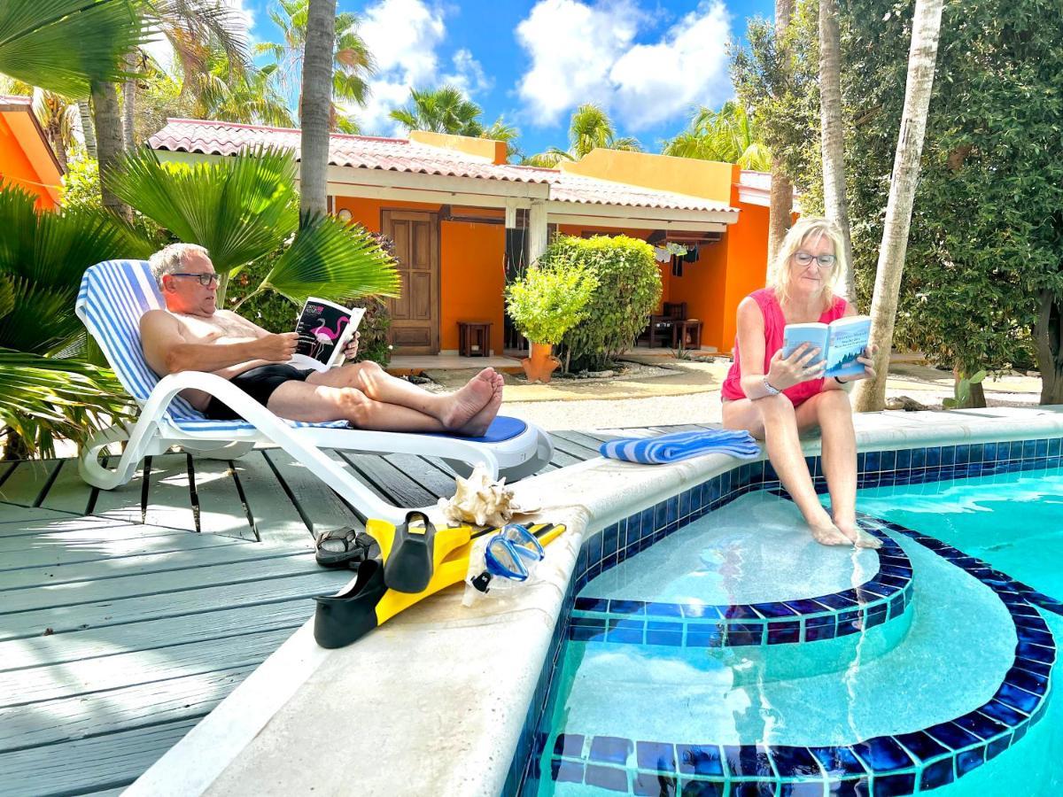 Tropical Divers Resort 克拉伦代克 外观 照片